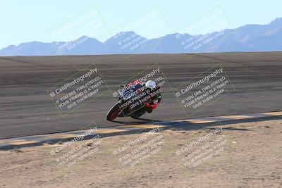 media/Dec-06-2024-CVMA Friday Practice (Fri) [[e1d1c5d4fc]]/4-Group 4 and Trackday/Session 5 (Bowl)/